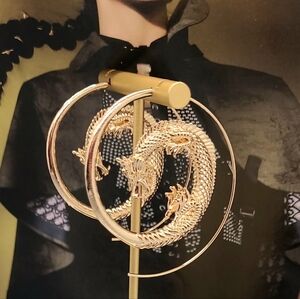 NWT Vintage Style Gothic Dragon Gold Spiral Hoop Earrings